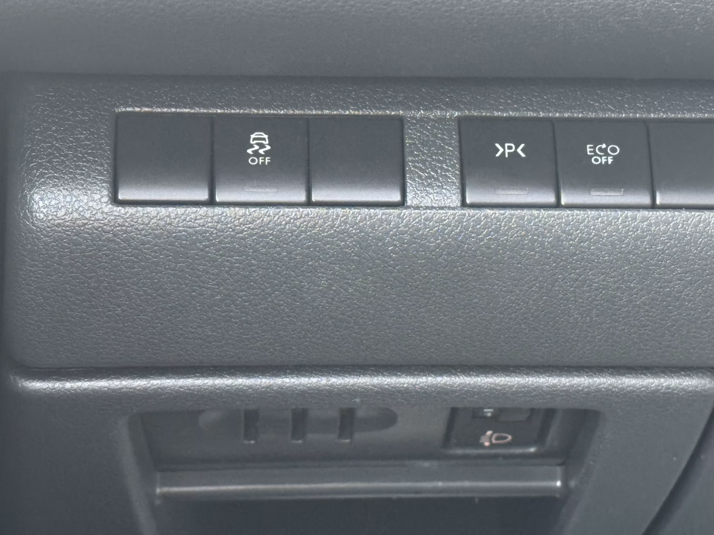 Peugeot 5008 фото 25