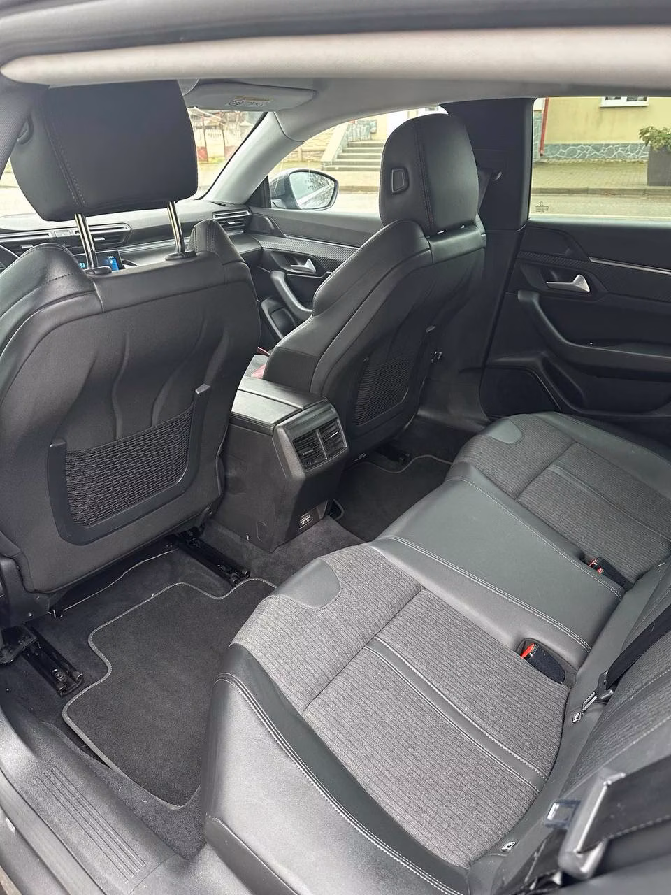 Peugeot 508 фото 16