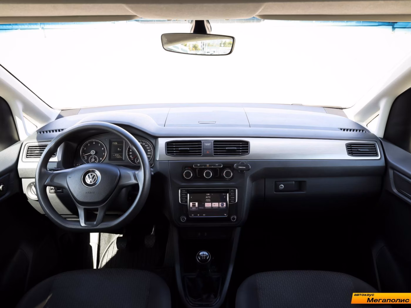 Volkswagen Caddy фото 6