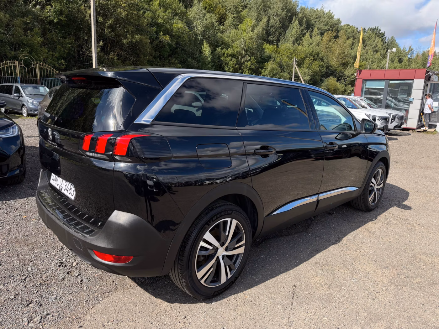Peugeot 5008 фото 9