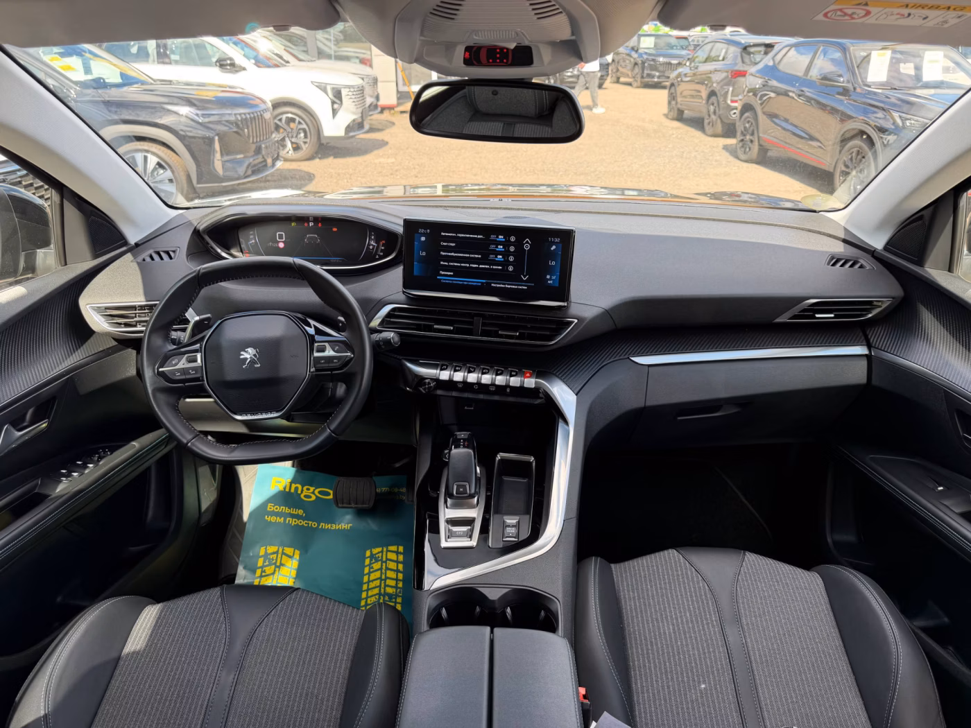 Peugeot 5008 фото 12