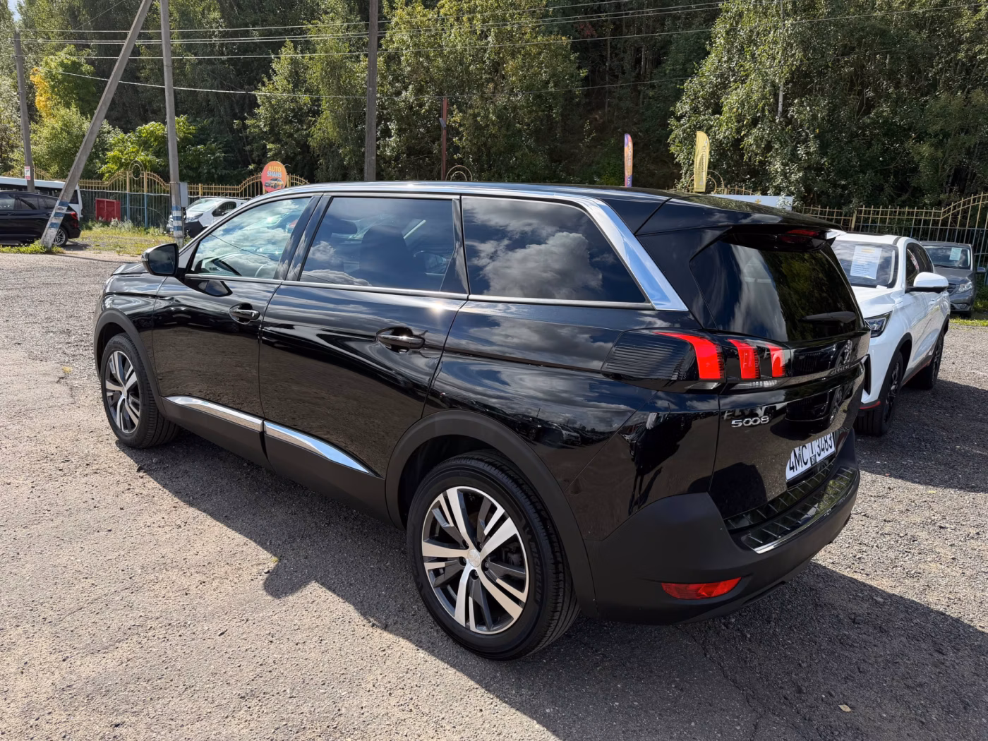 Peugeot 5008 фото 10
