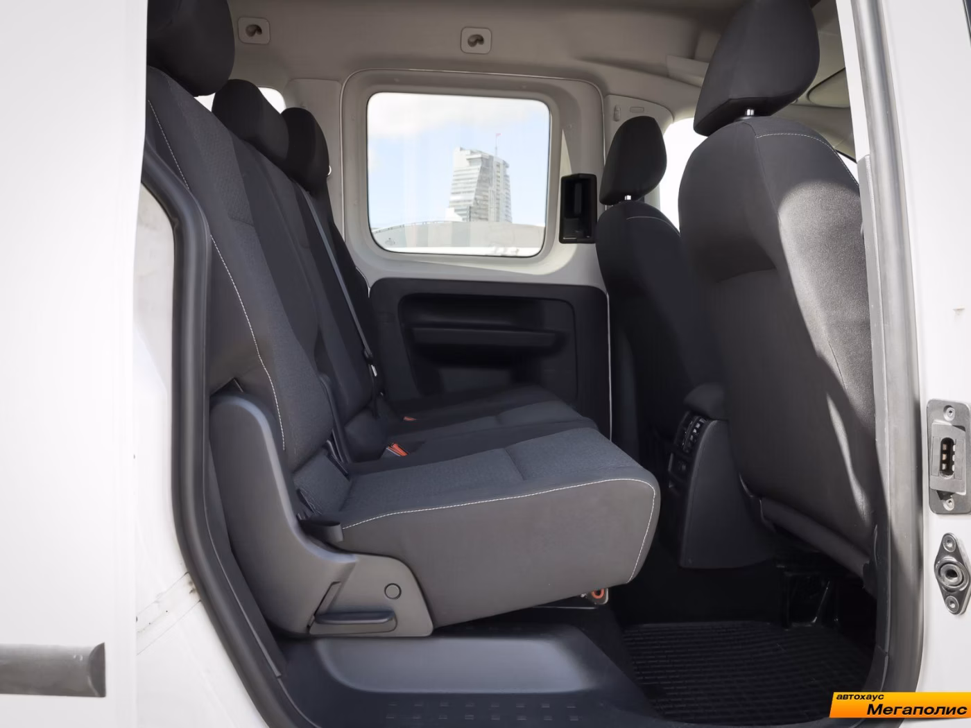 Volkswagen Caddy фото 27