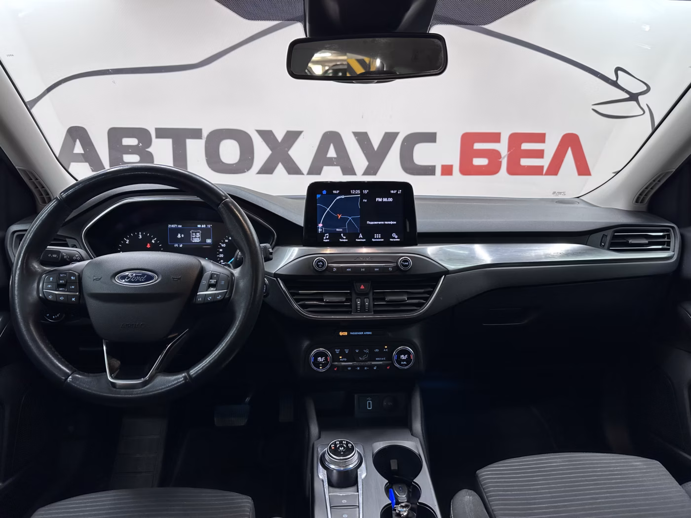 Ford Focus фото 11