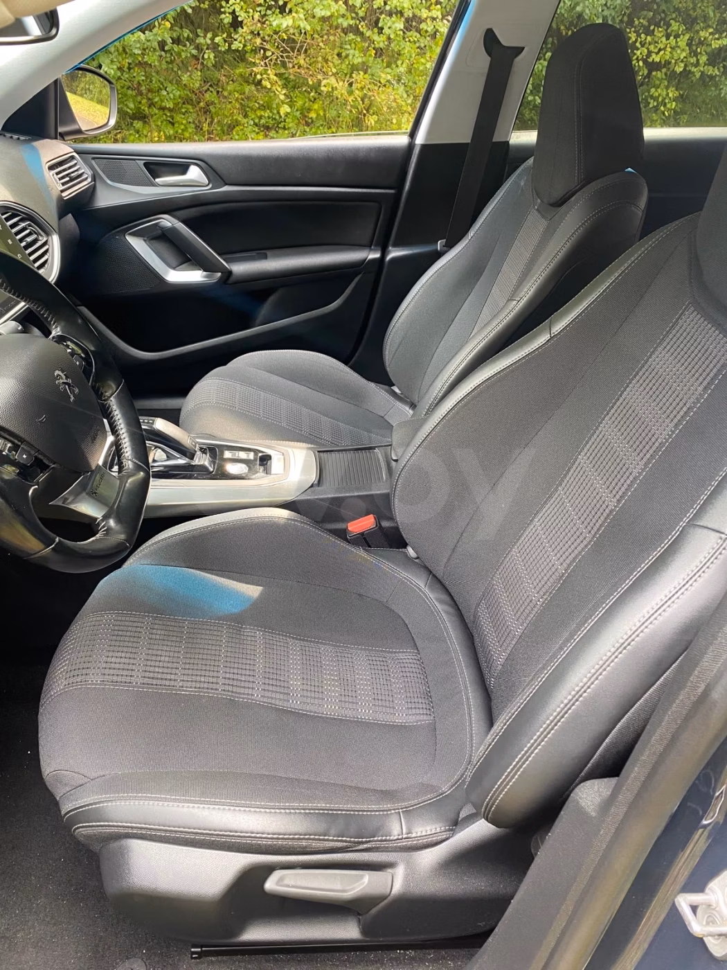 Peugeot 308 фото 7