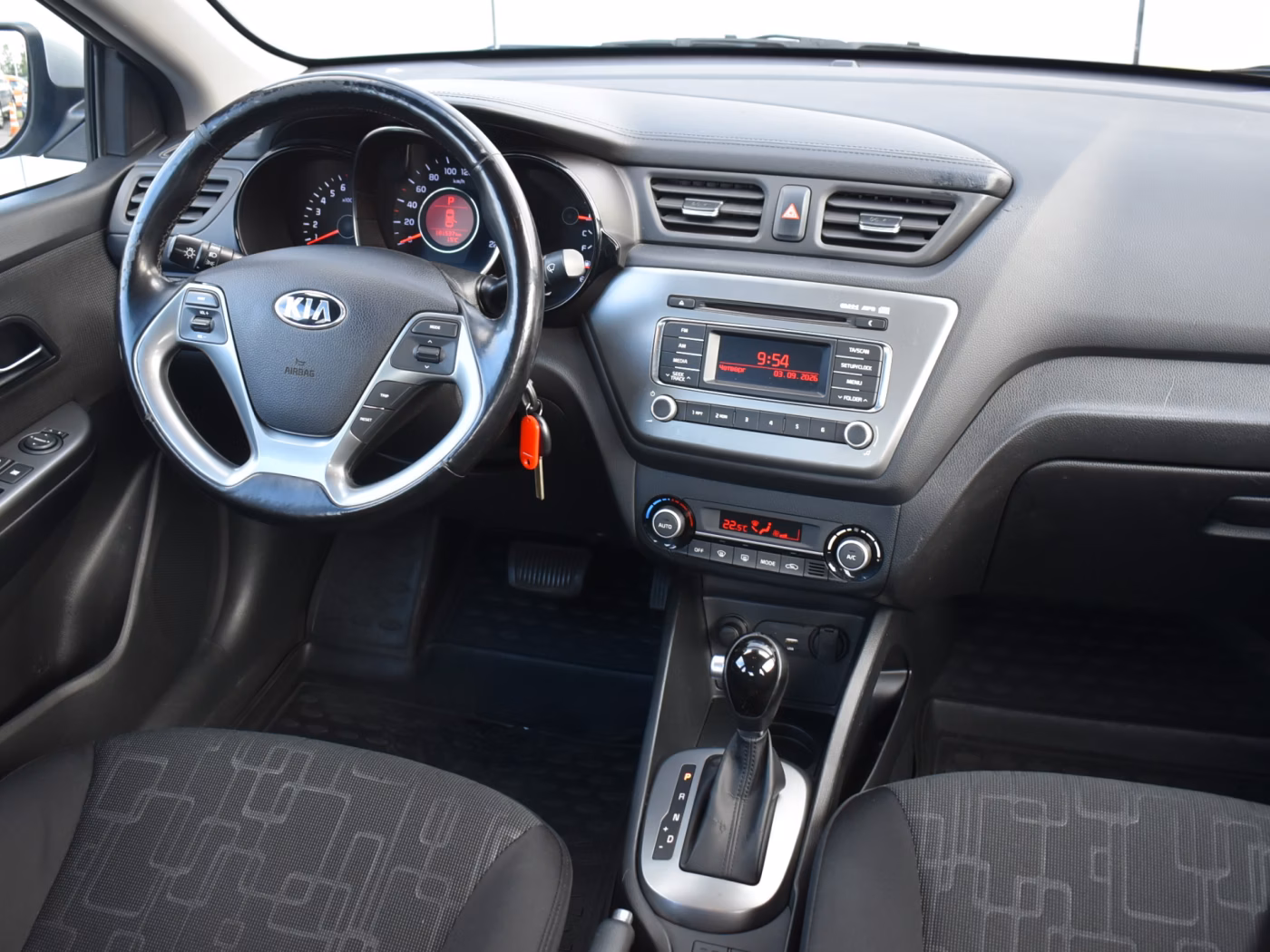 Kia Rio фото 13