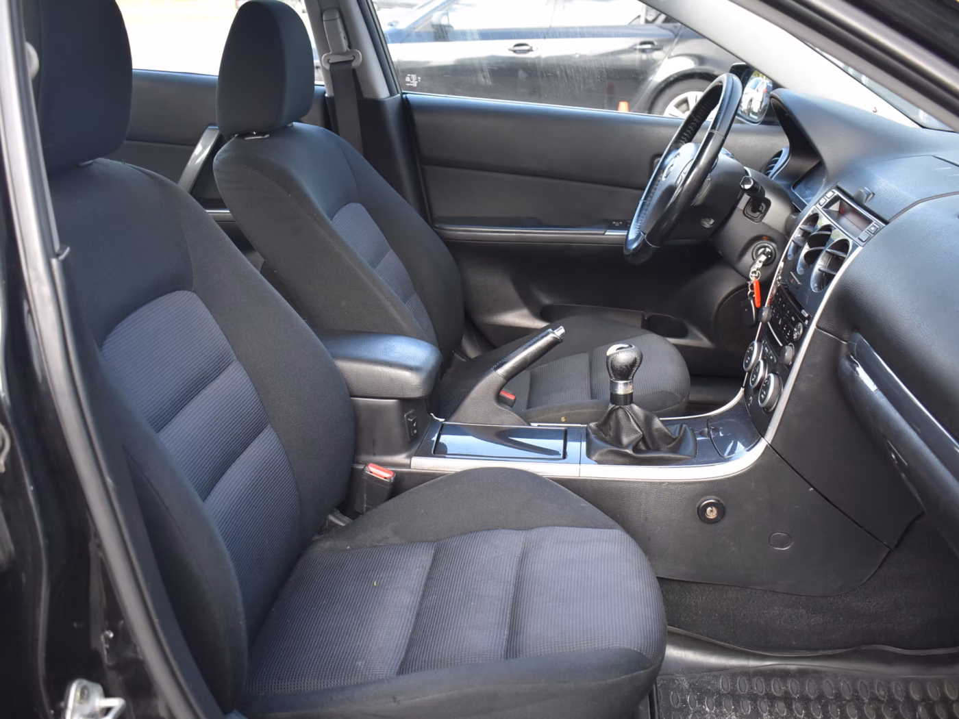 Mazda 6 фото 10