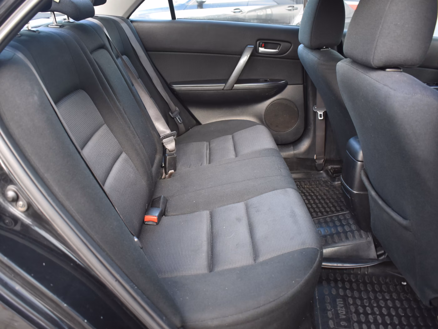 Mazda 6 фото 9
