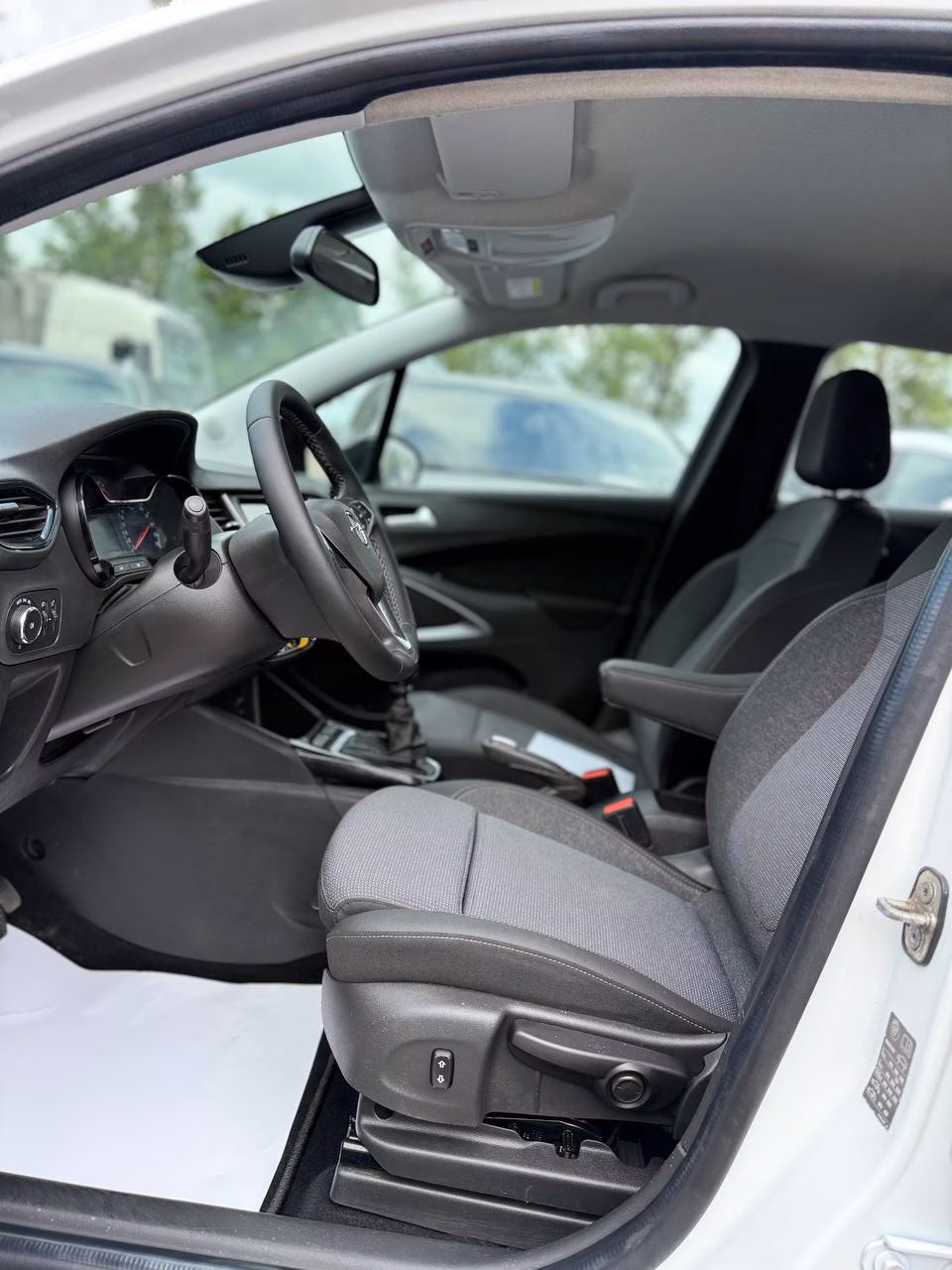 Opel Crossland X фото 7