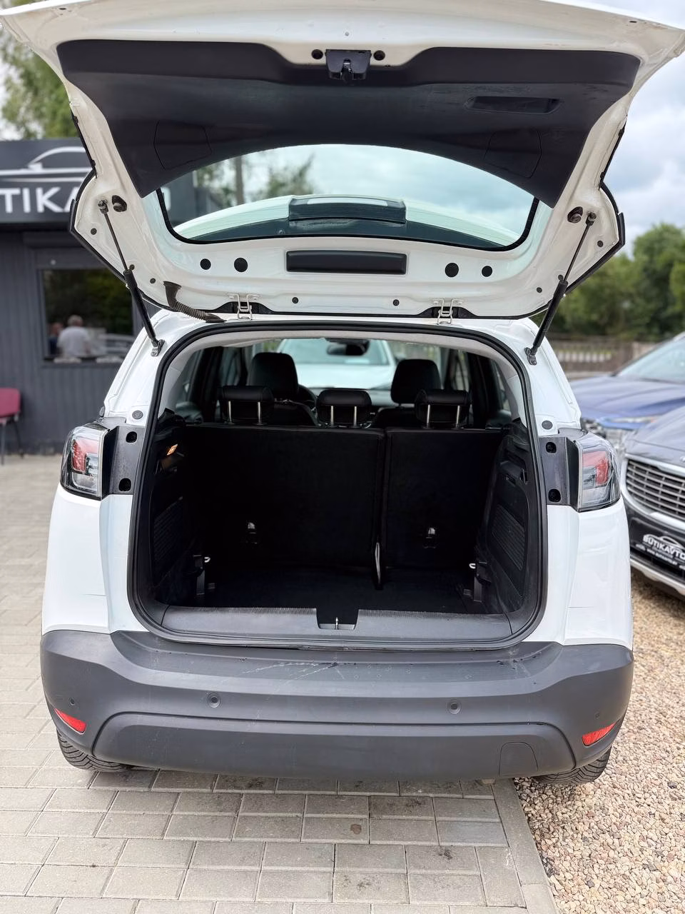 Opel Crossland X фото 12