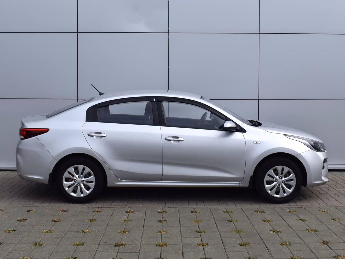 Kia Rio фото 3