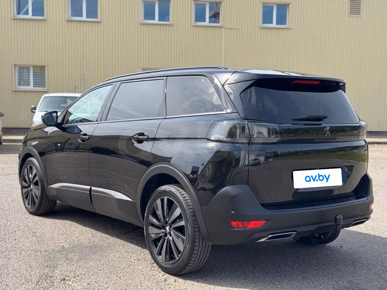 Peugeot 5008 фото 4