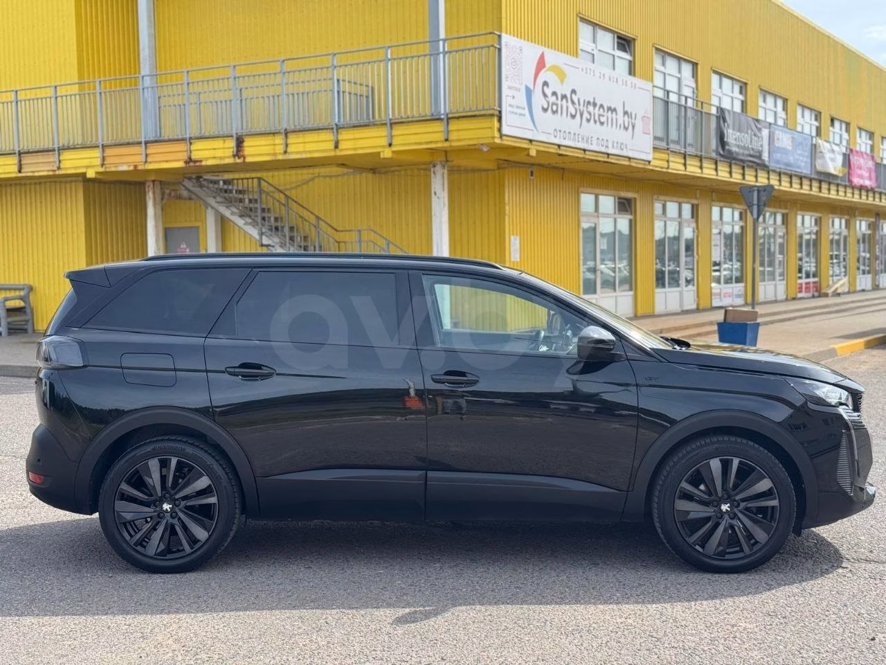 Peugeot 5008 фото 6
