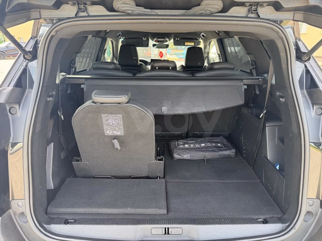 Peugeot 5008 фото 15