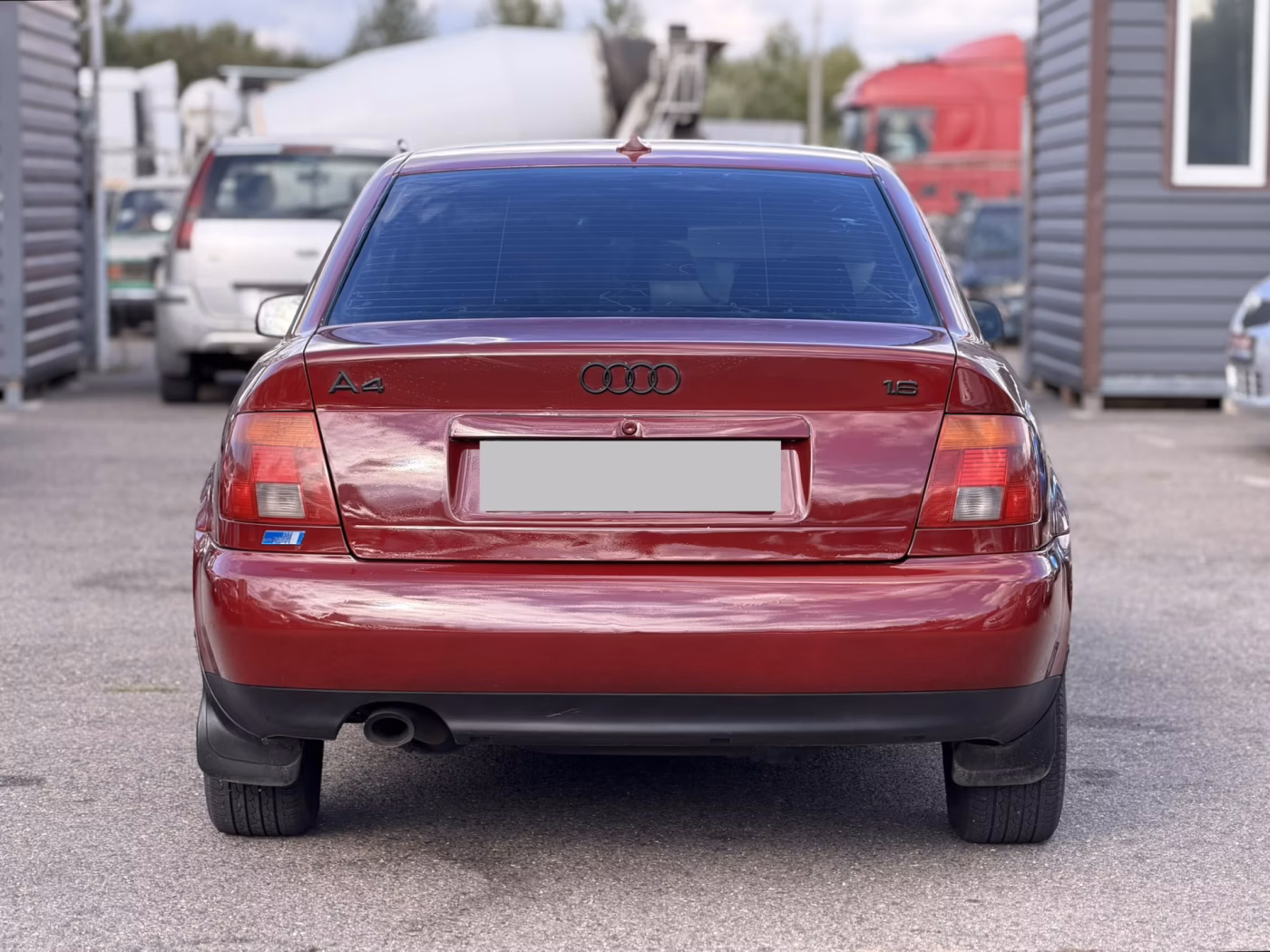 Audi A4 фото 3
