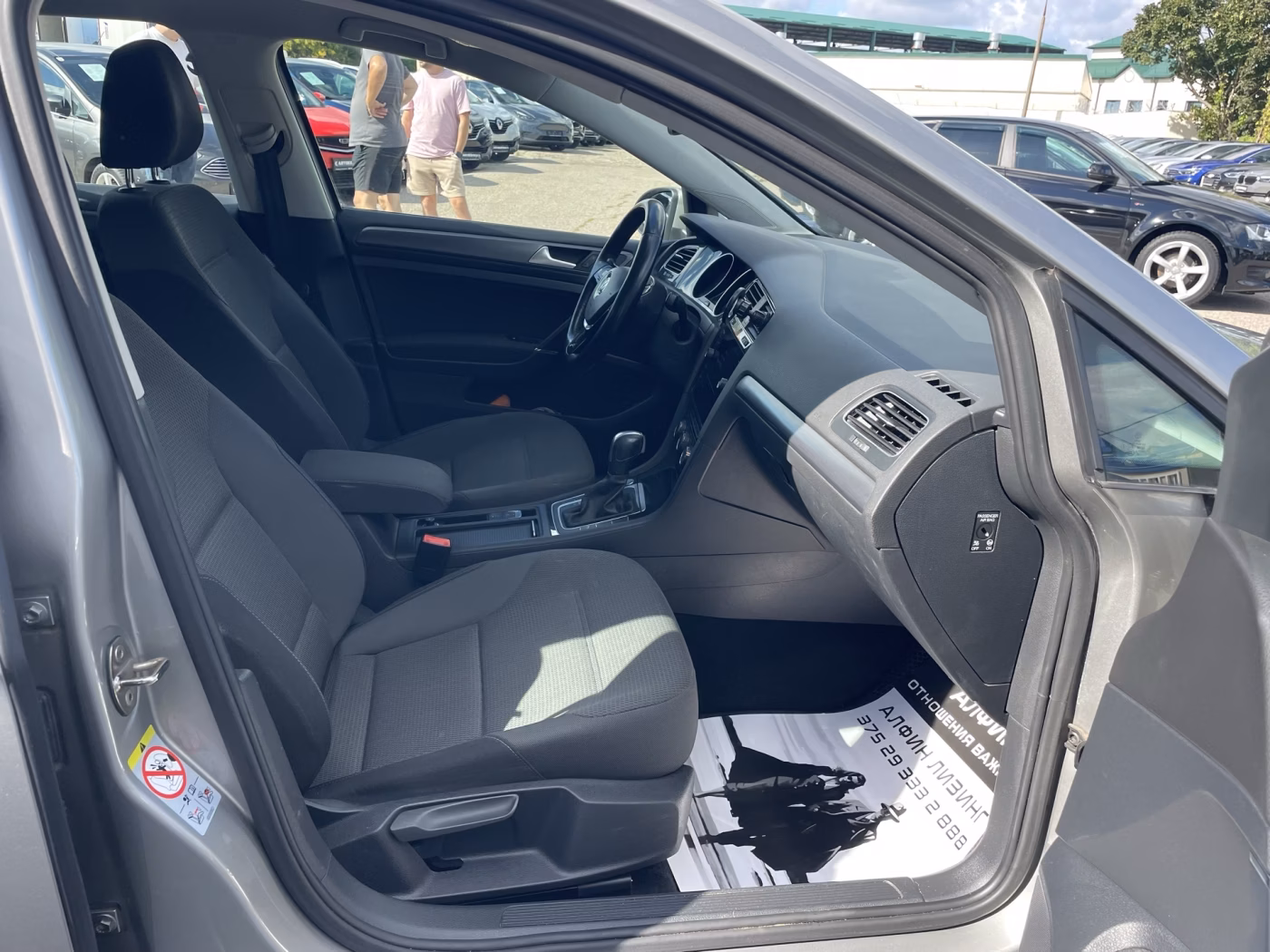 Volkswagen Golf фото 23