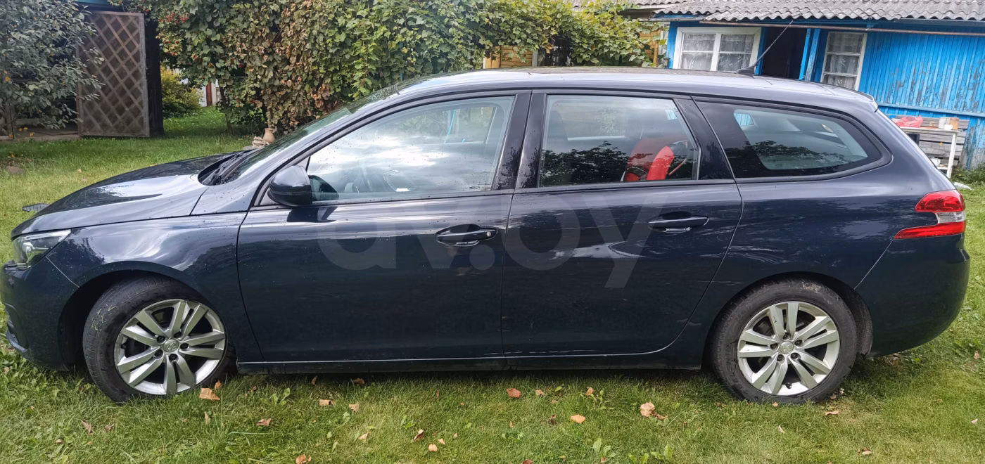 Peugeot 308 фото 3