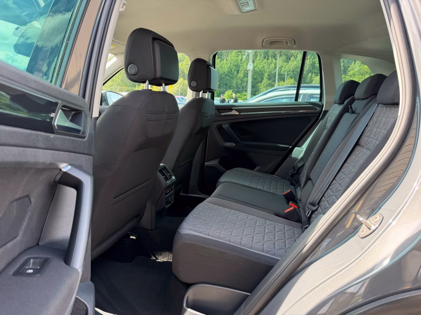Volkswagen Tiguan фото 11