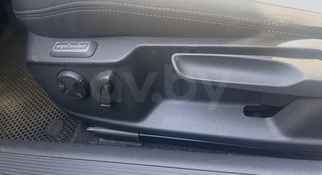 Volkswagen Passat фото 12
