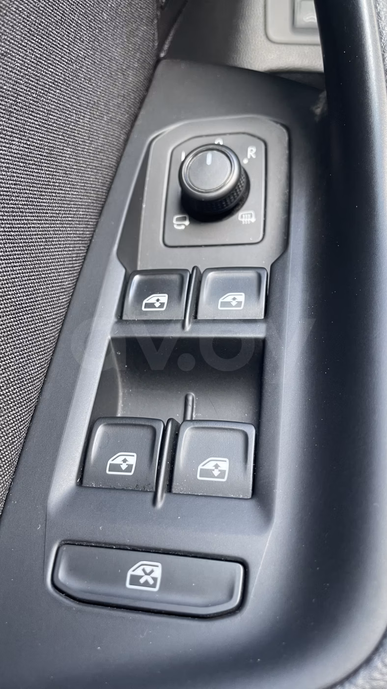 Volkswagen Passat фото 11