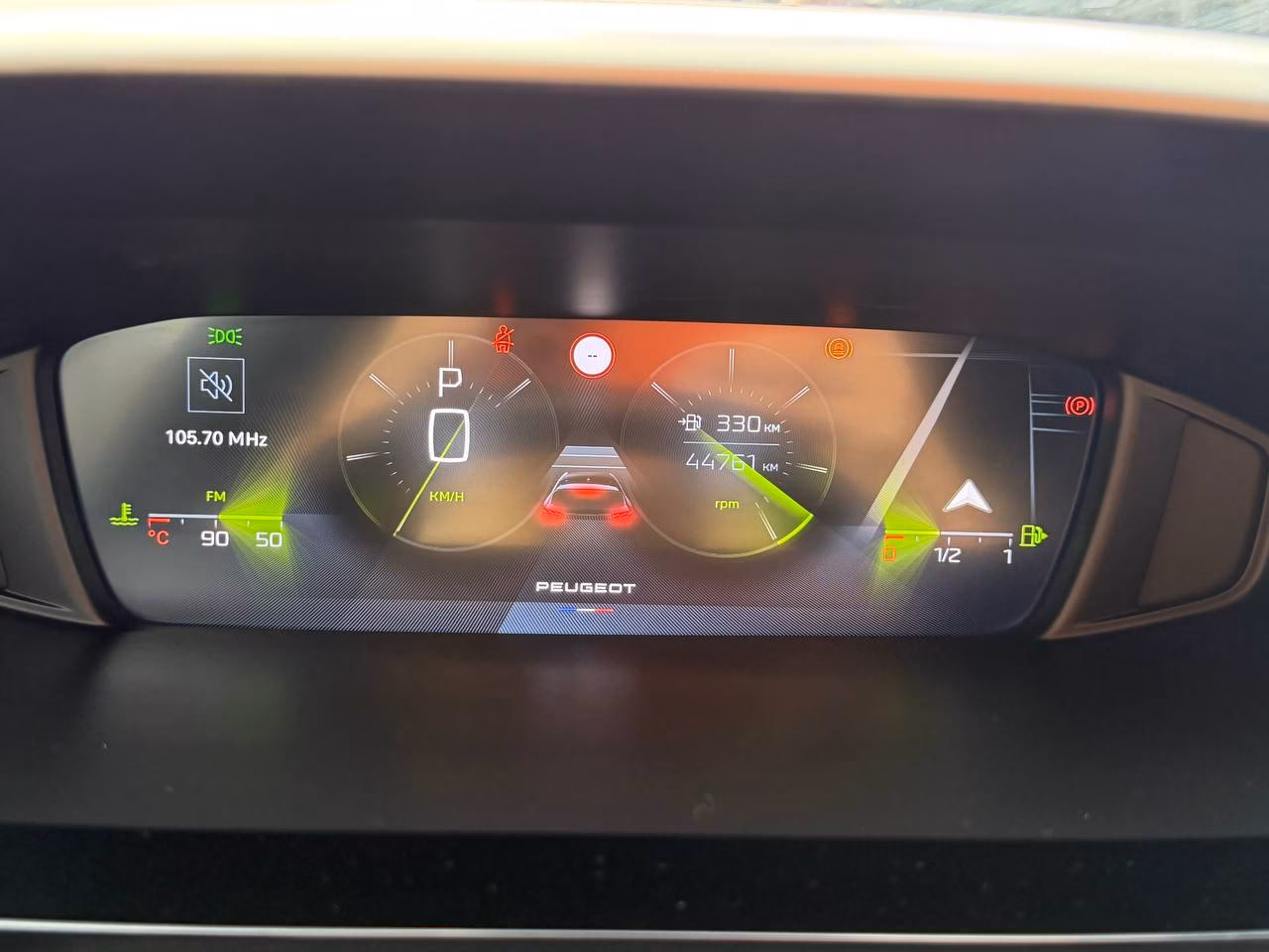 Peugeot 308 фото 18
