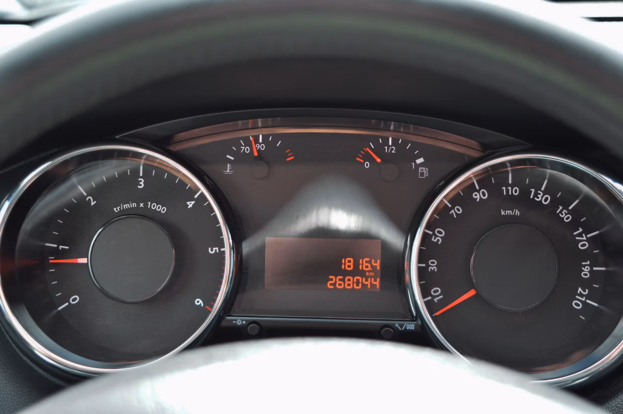 Peugeot 5008 фото 26