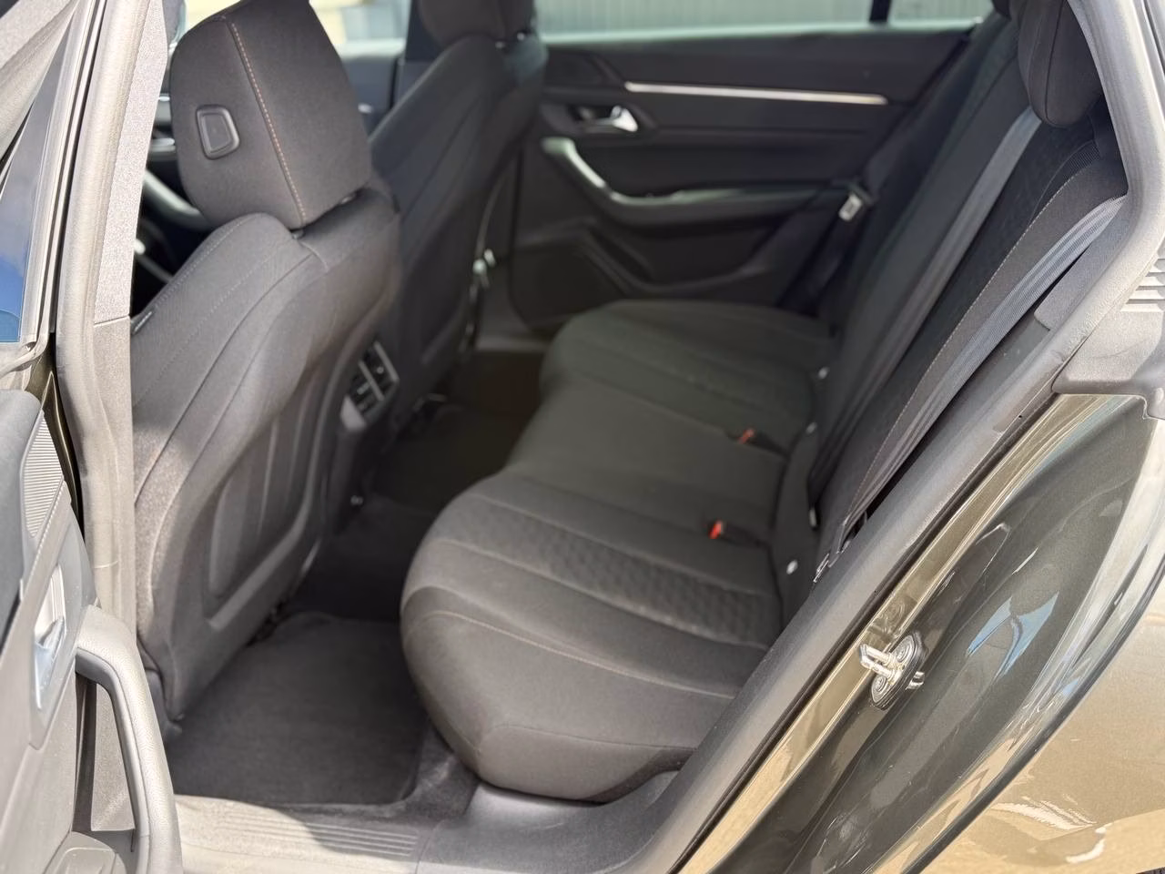 Peugeot 508 фото 14