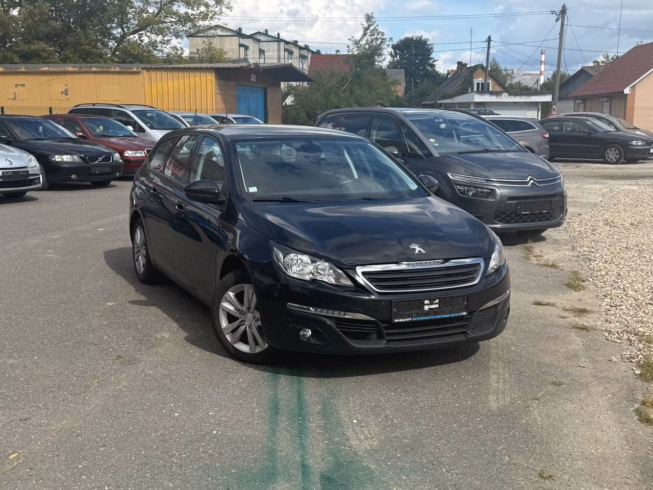 Peugeot 308 фото 2
