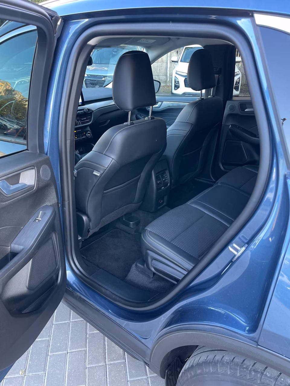 Ford Kuga фото 10
