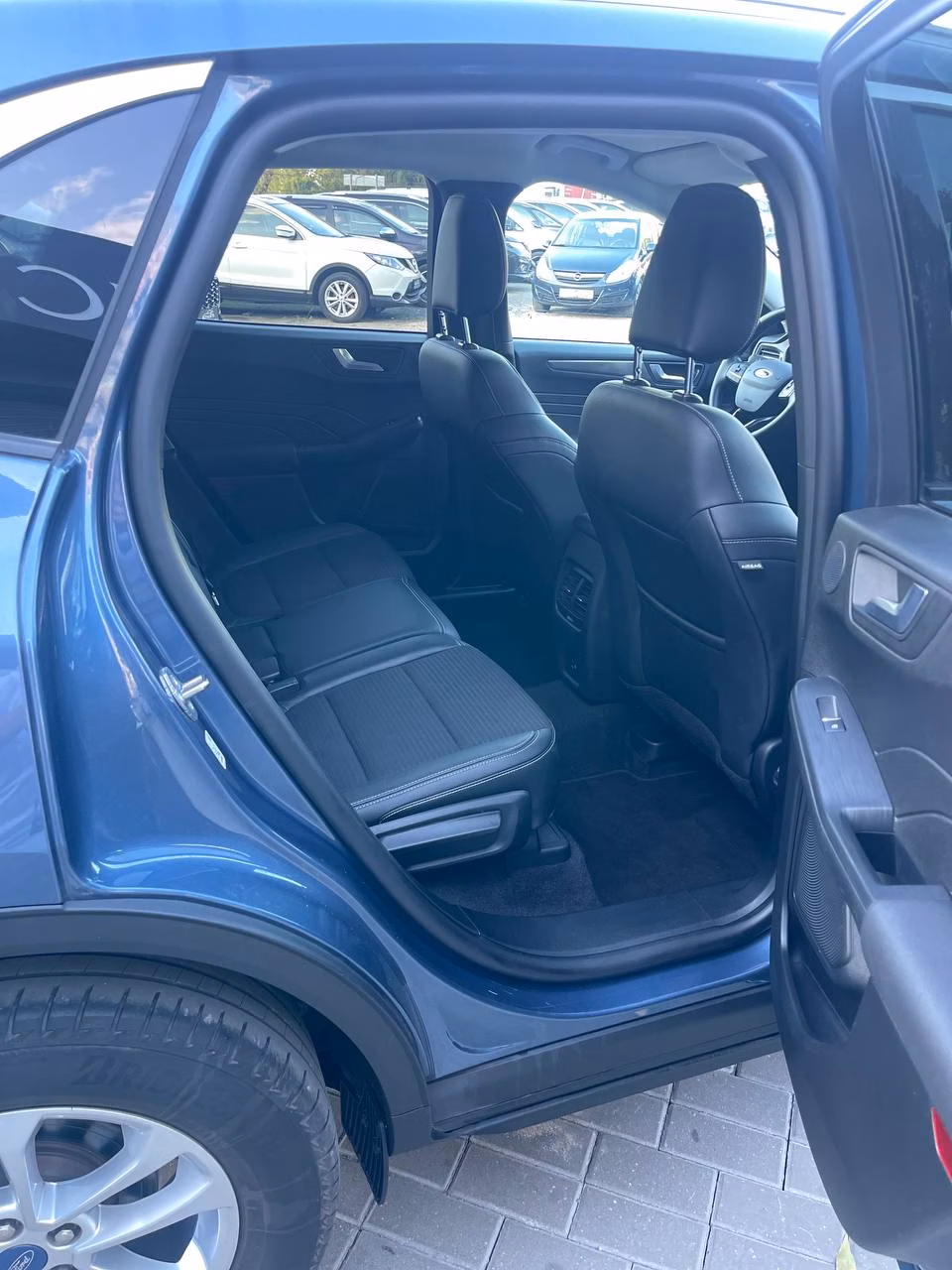 Ford Kuga фото 12