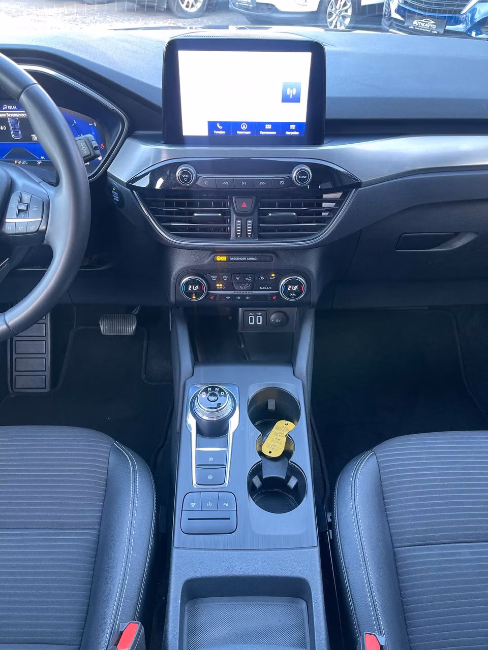 Ford Kuga фото 15