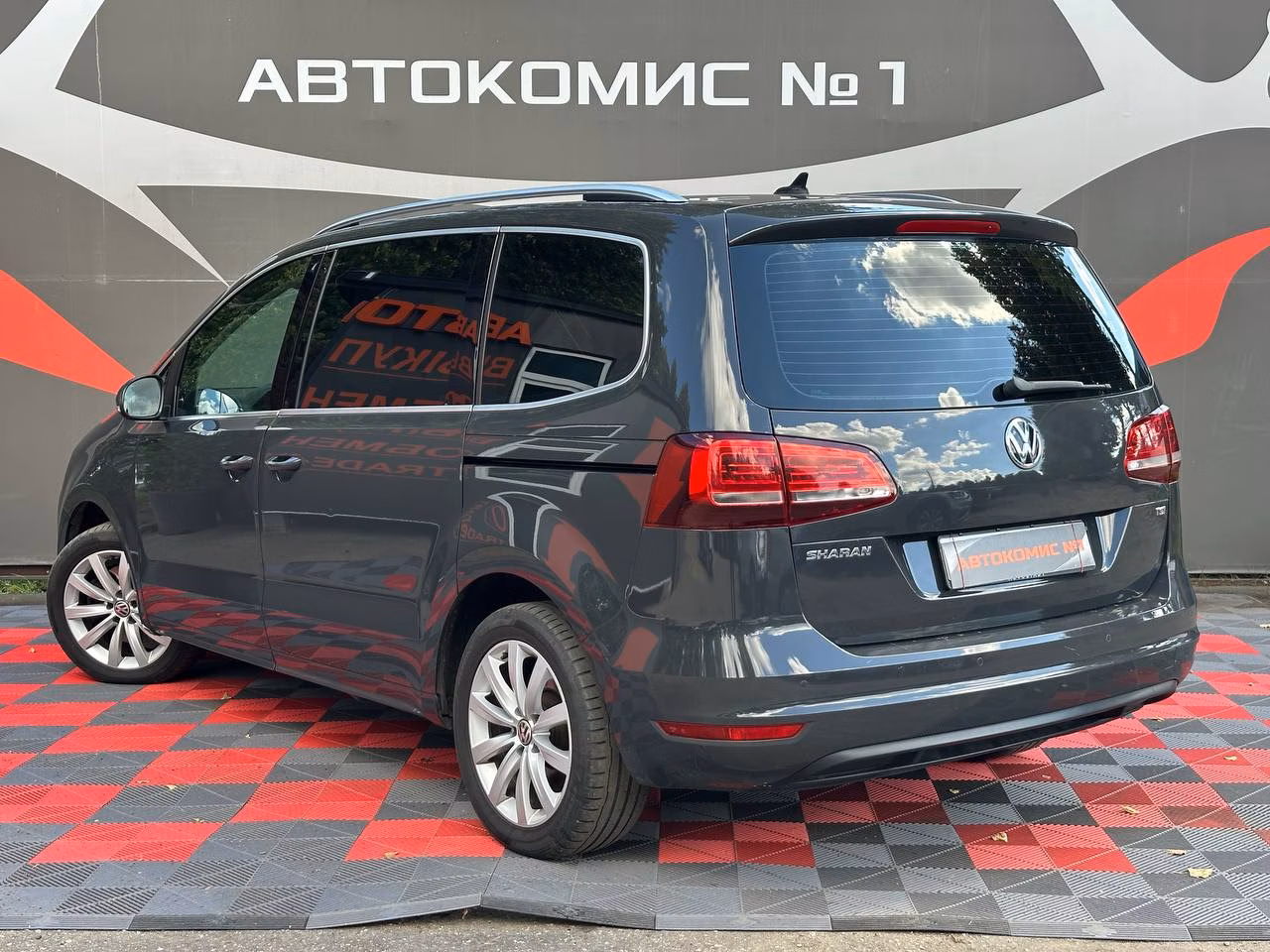 Volkswagen Sharan фото 3