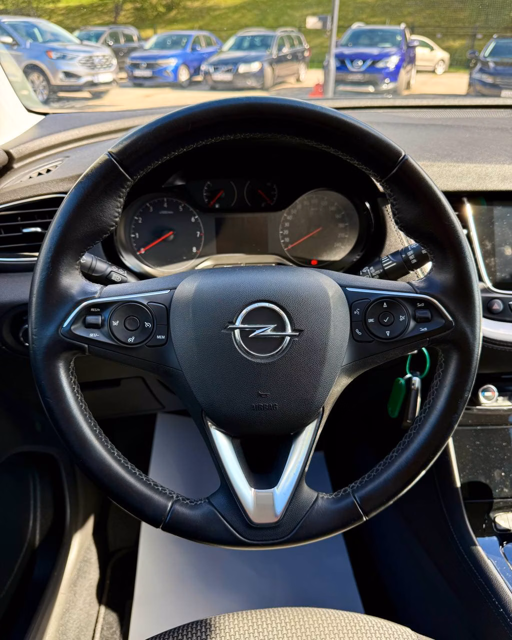 Opel Grandland X фото 9