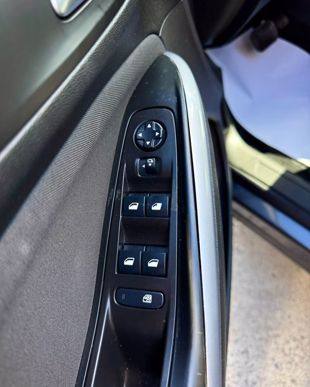Opel Grandland X фото 15