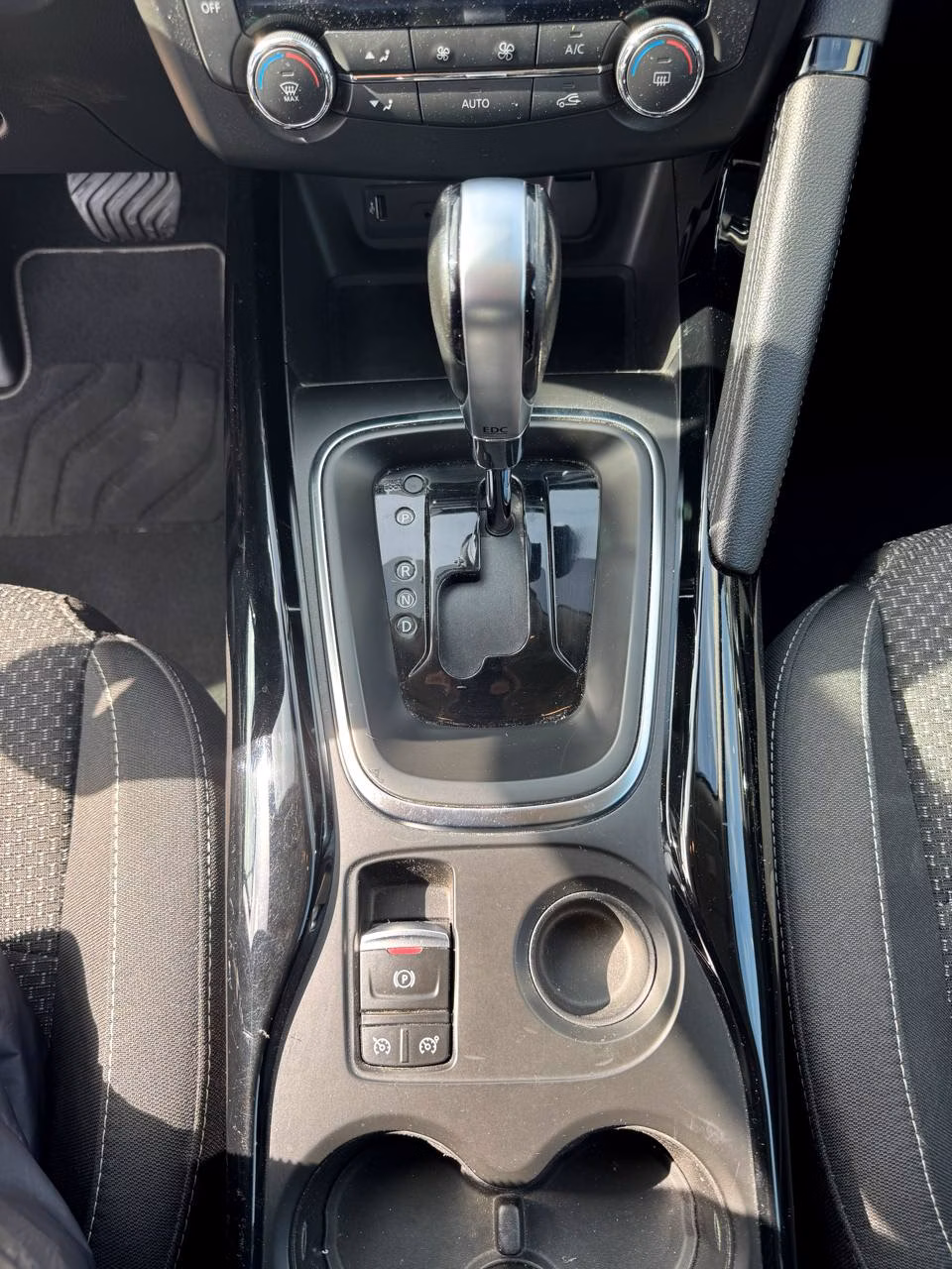 Renault Kadjar фото 21