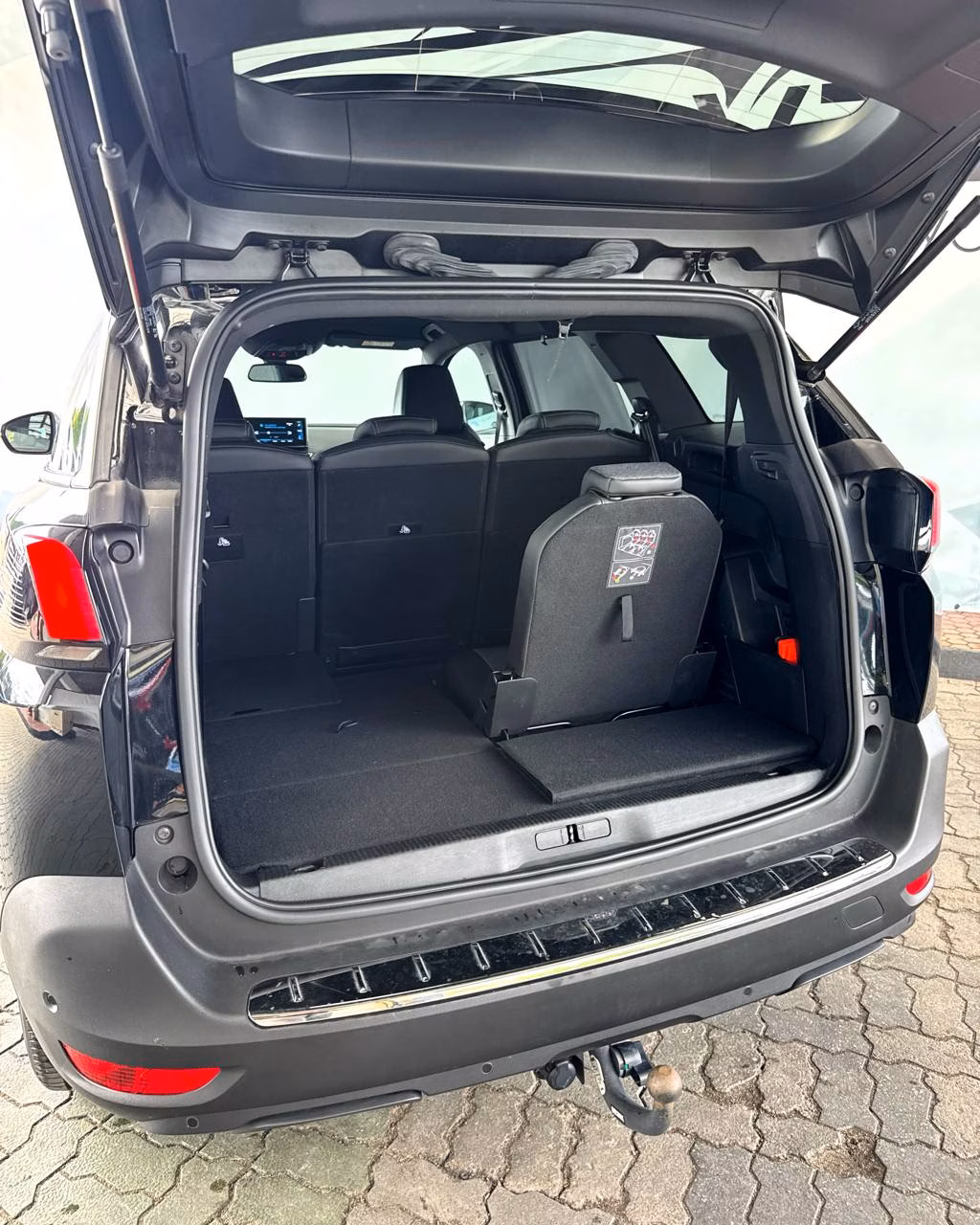 Peugeot 5008 фото 12