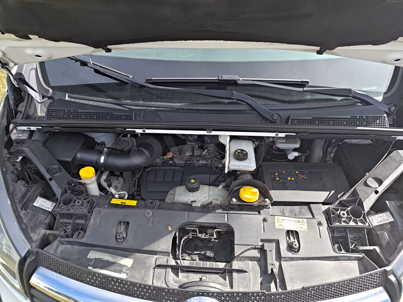 Opel Vivaro фото 20