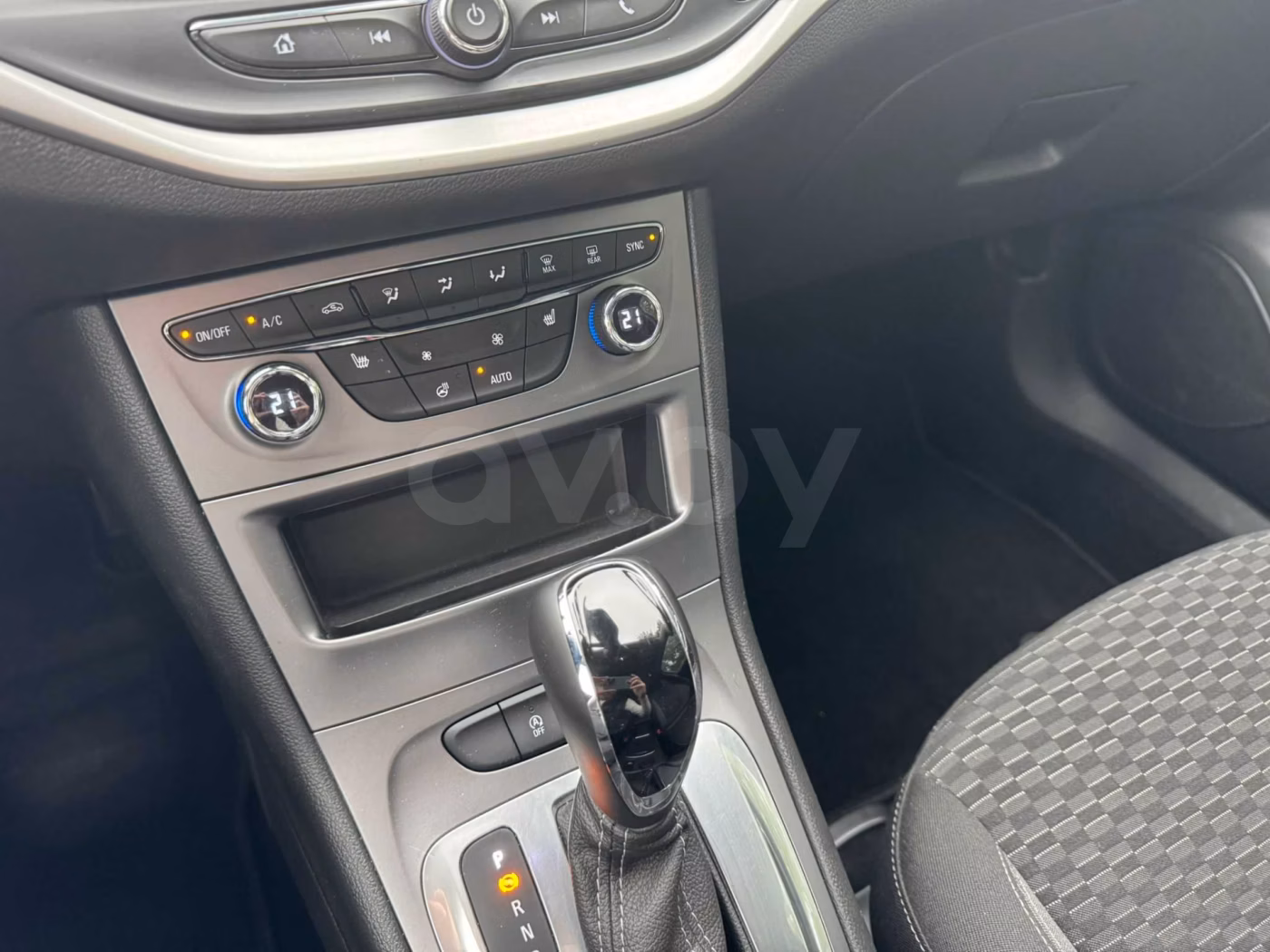 Opel Astra фото 9