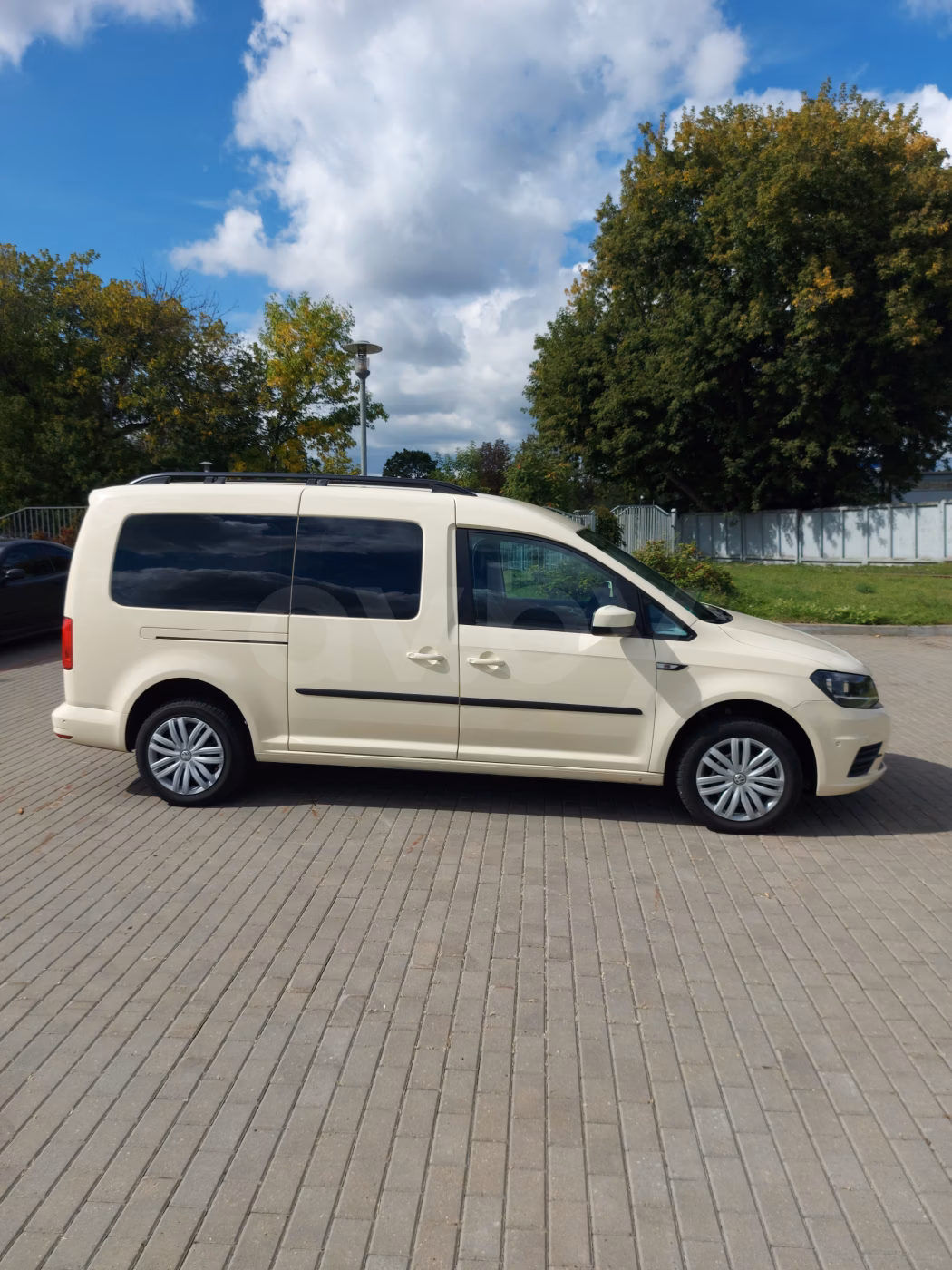Volkswagen Caddy MAXI фото 4
