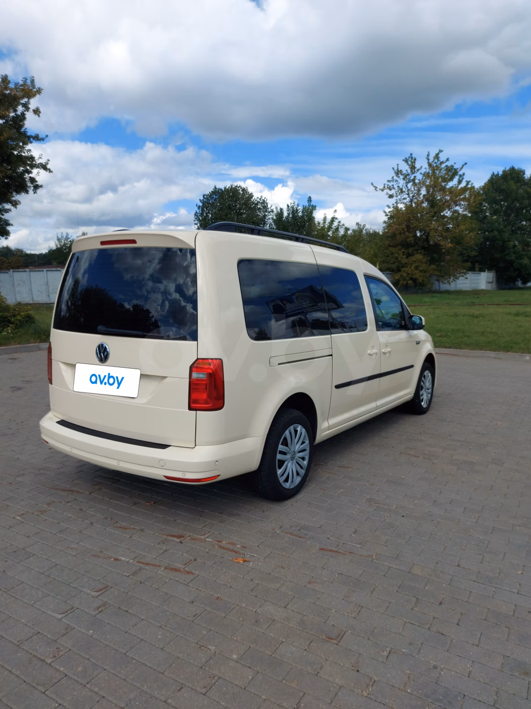 Volkswagen Caddy MAXI фото 7