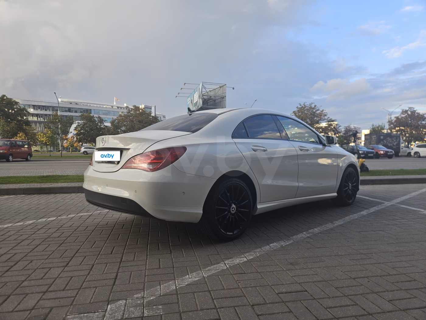 Mercedes-Benz CLA фото 5