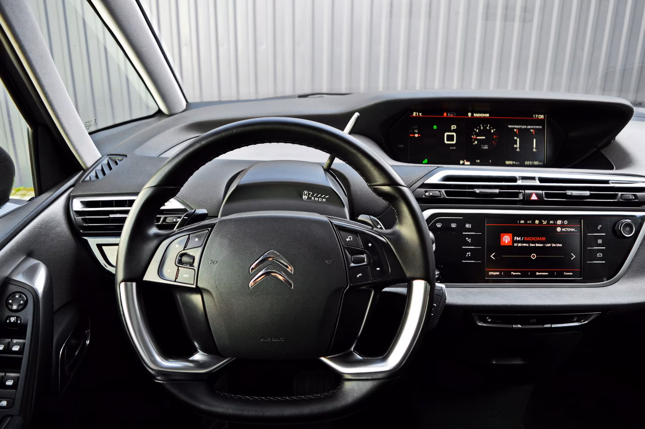 Citroen C4 Picasso фото 17