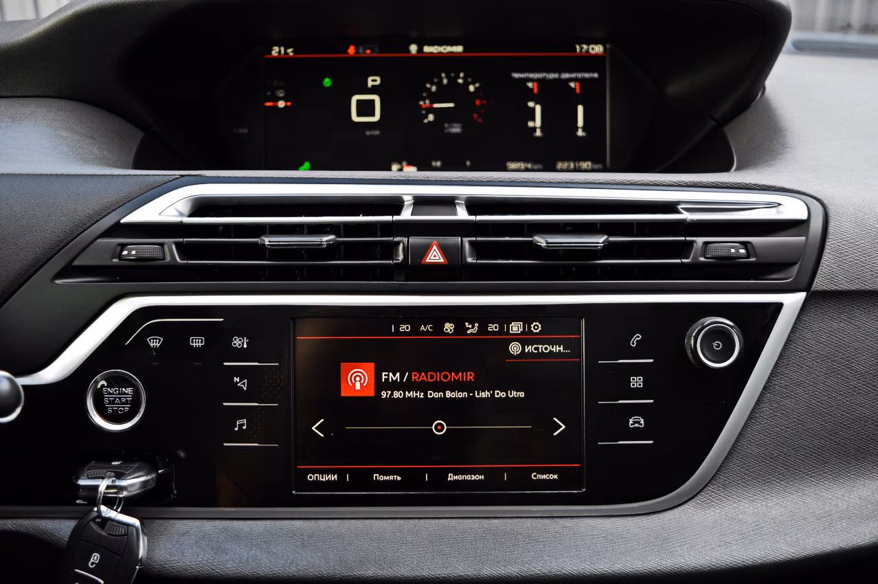 Citroen C4 Picasso фото 18