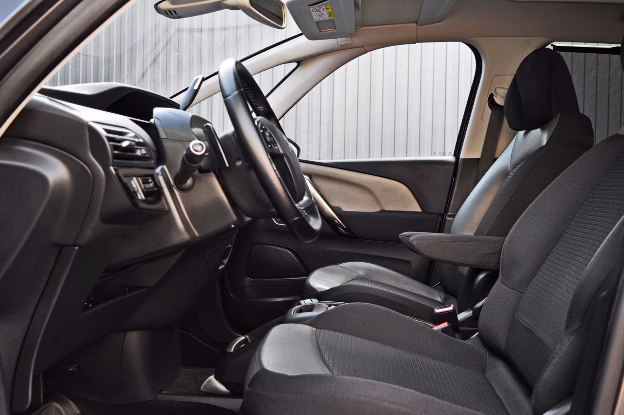 Citroen C4 Picasso фото 10