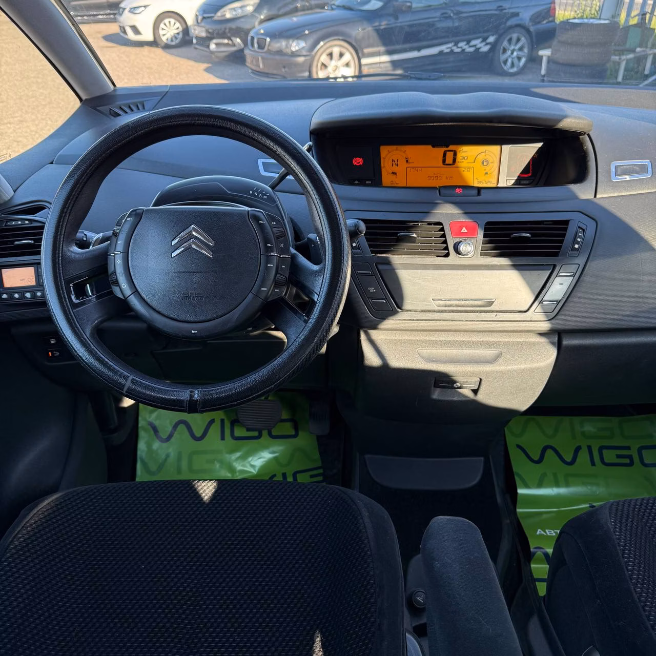Citroen C4 Picasso фото 12