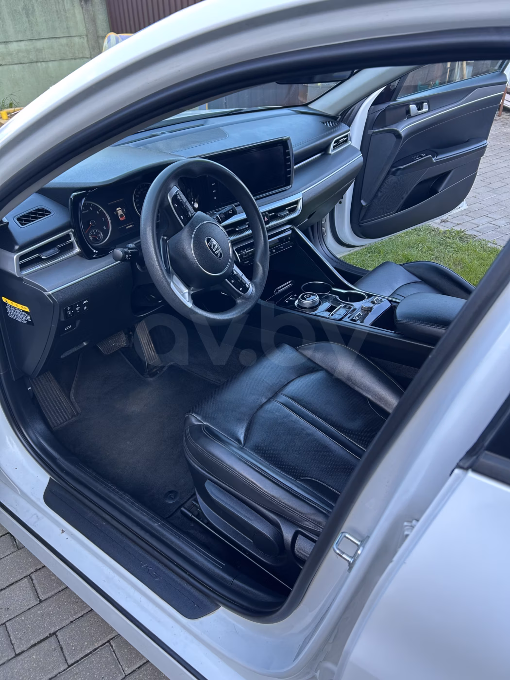 Kia K5 фото 11