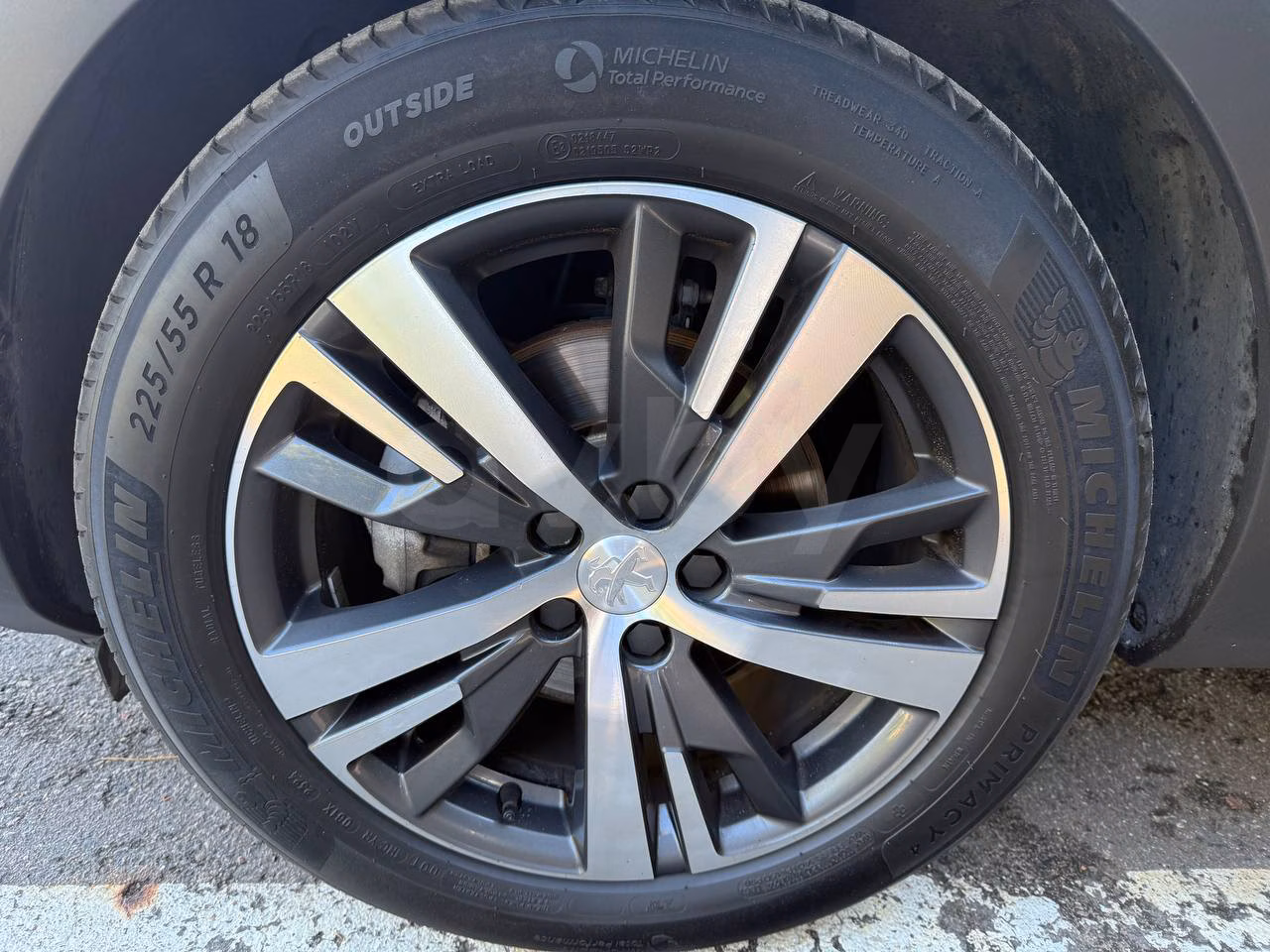 Peugeot 5008 фото 10