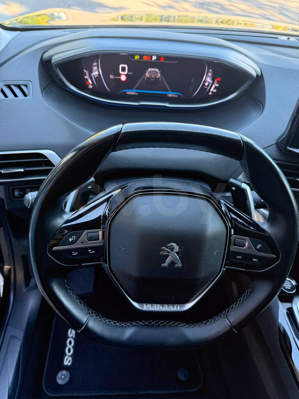Peugeot 5008 фото 14