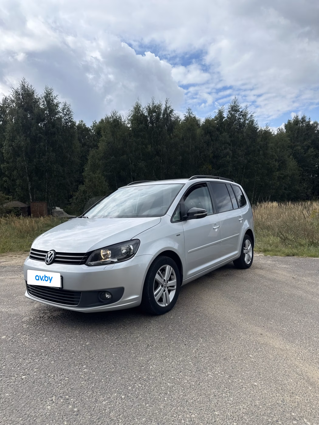 Volkswagen Touran фото 6