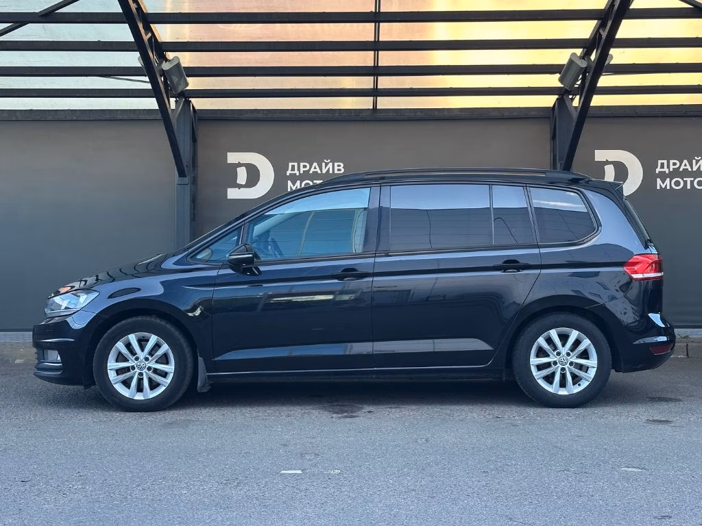 Volkswagen Touran фото 3